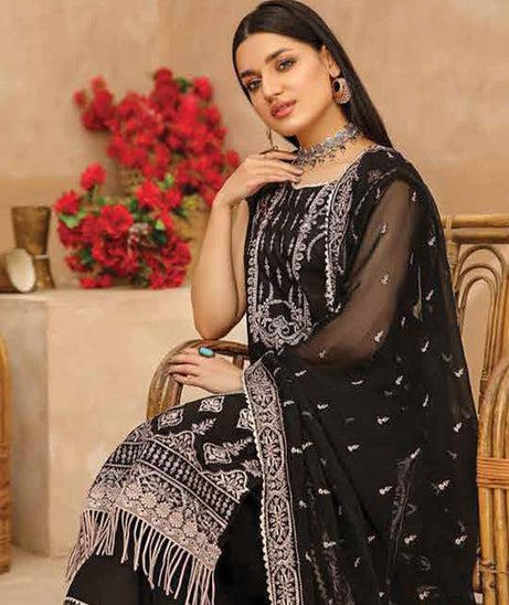 Lala Shams Emb Lawn`23 D#8