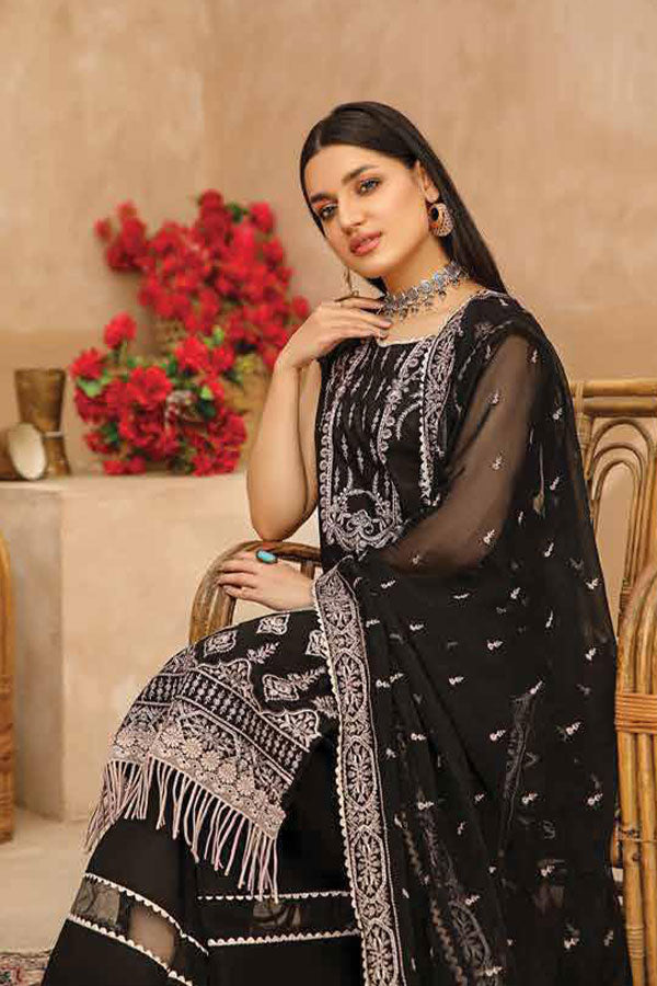 Lala Shams Emb Lawn`23 D#8