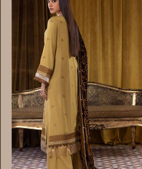 Lala Brocade Emb Wool'25 LW#124