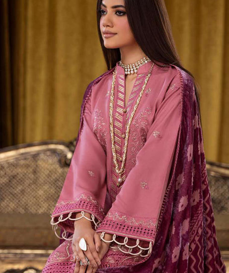 Lala Brocade Emb Wool'25 LW#125