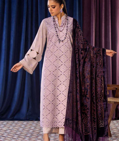 Lala Brocade Emb Wool'25 LW#130