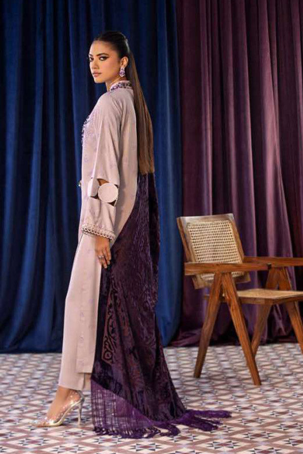 Lala Brocade Emb Wool'25 LW#130