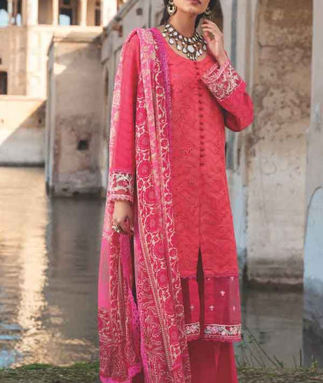 LAMHAY Silah Luxury Lawn`22 D#07 (ROMAISA)