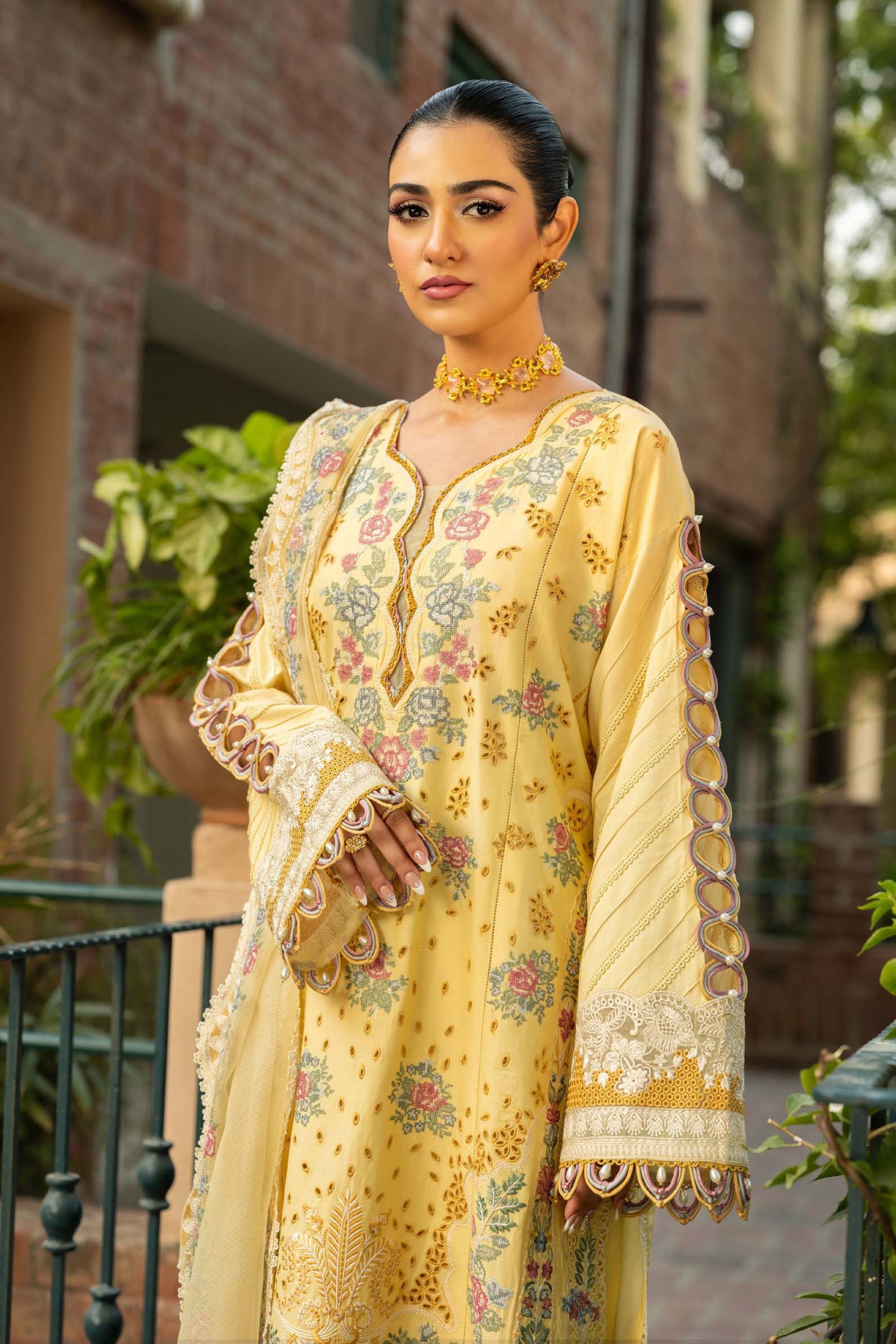 Maryam Hussain Unstitched Luxury Lawn`25 (Marjaan)