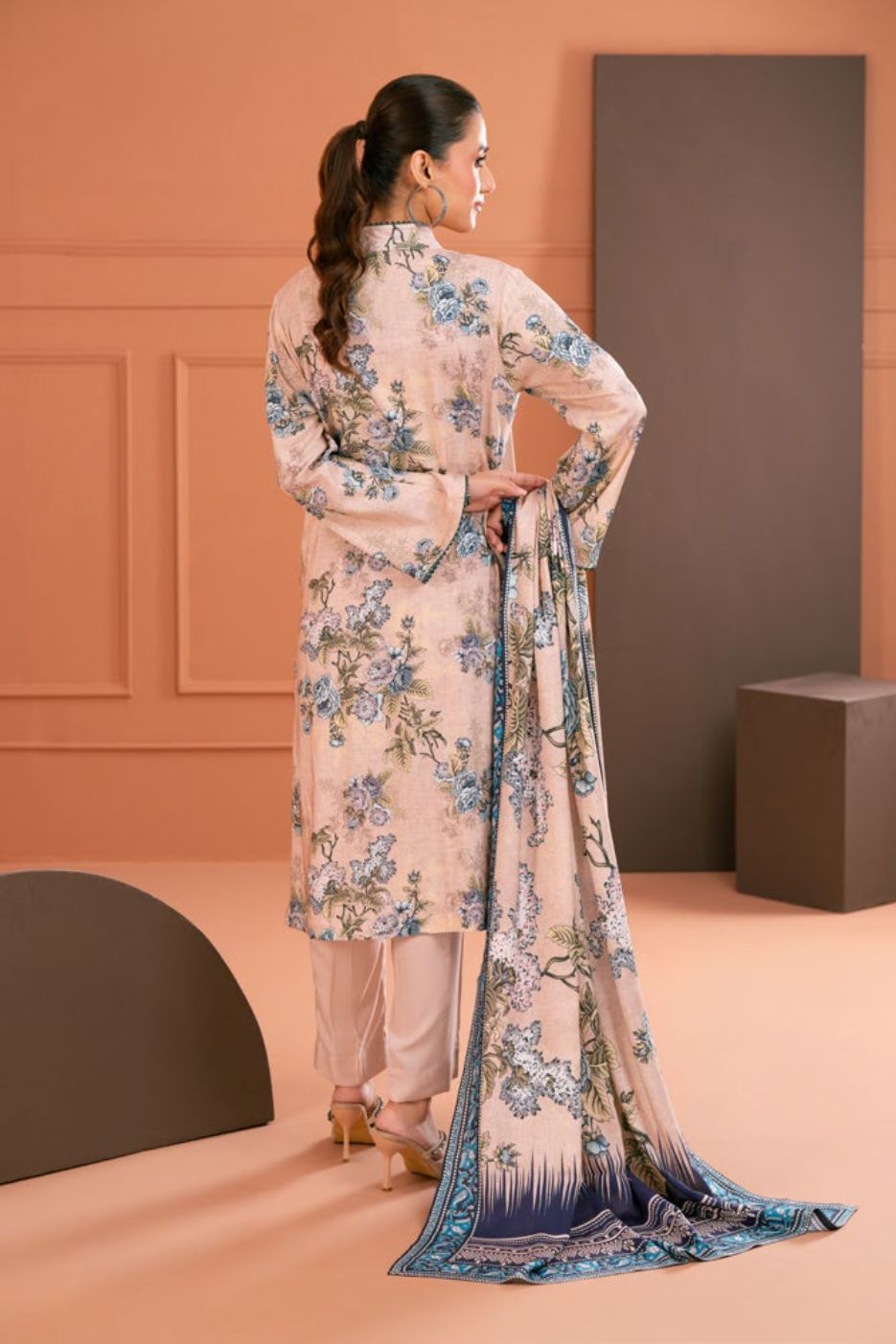 Gul Ahmed Winter`25 LT#52029