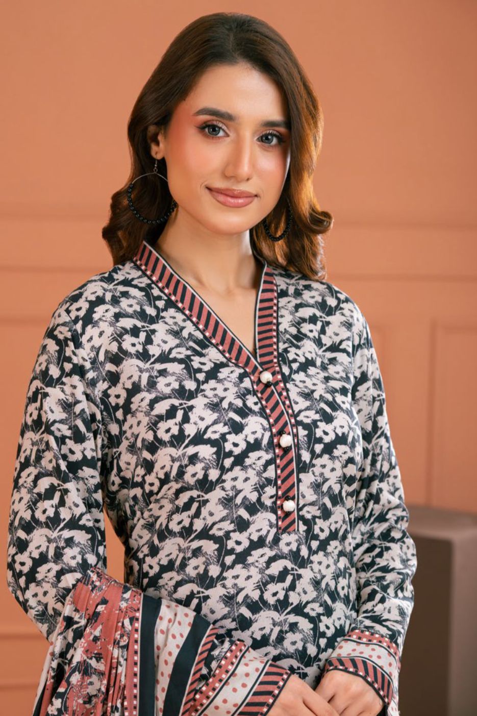 Gul Ahmed Winter`25 LT#52036