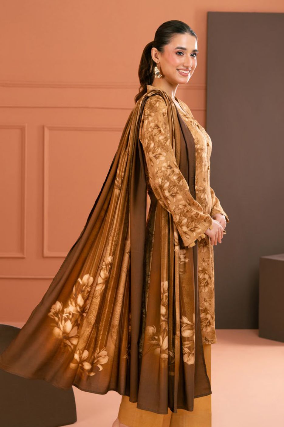 Gul Ahmed Winter`25 LT#52027