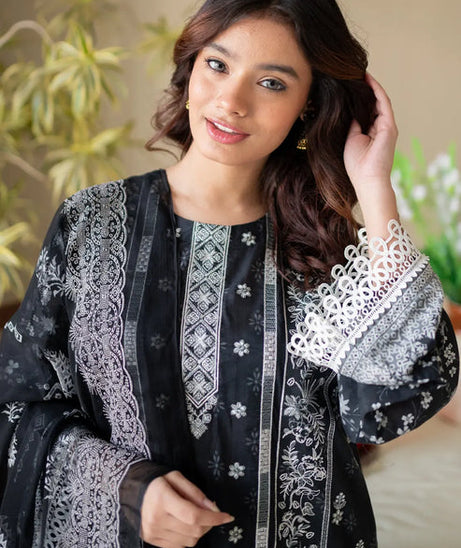 Rashid Luxor Emb Lawn`24 D#8150