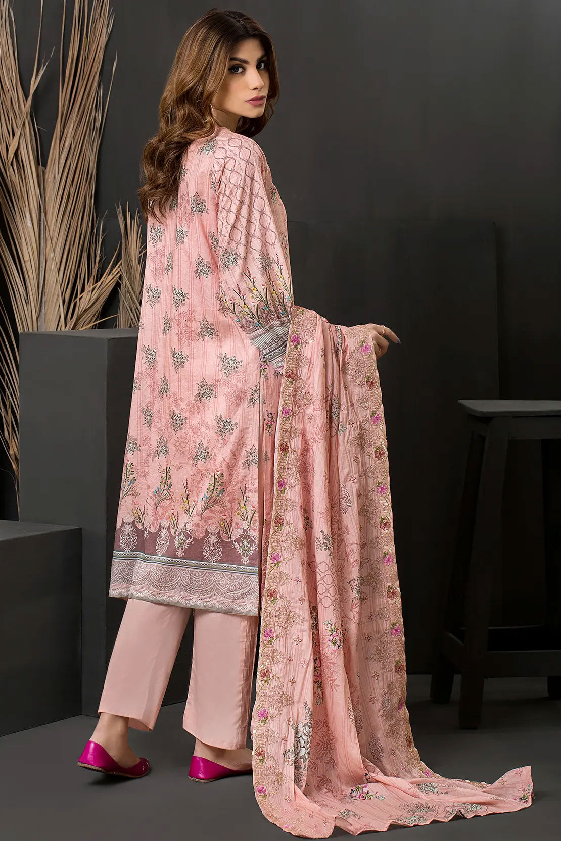 Rashid Maha Emb Lawn'23 D#7332