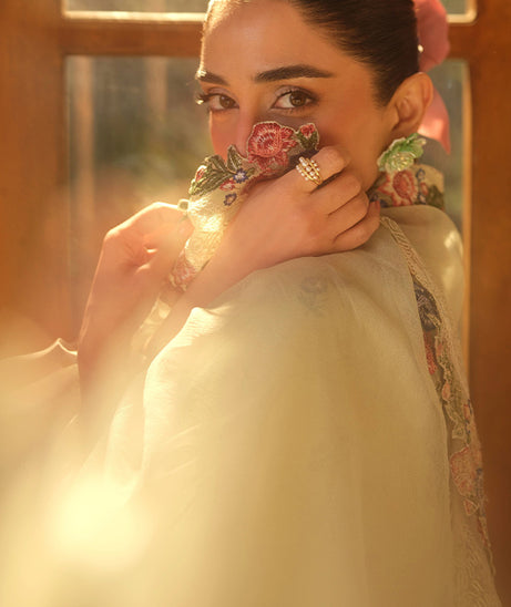 Maryam Hussain Luxury Lawn'25 (Mint)