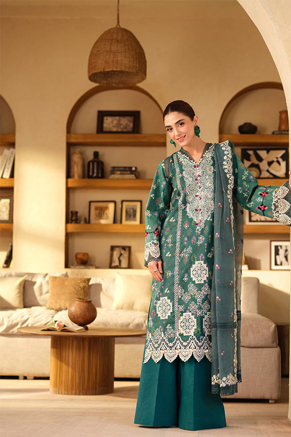 Maryam Hussain Luxury Lawn'25 (Seashell)