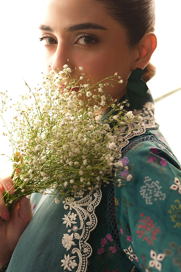 Maryam Hussain Luxury Lawn'25 (Seashell)