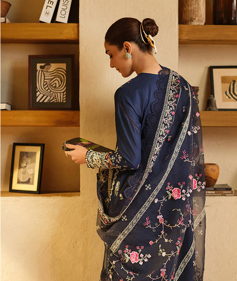 Maryam Hussain Luxury Lawn'25 (Twlight)