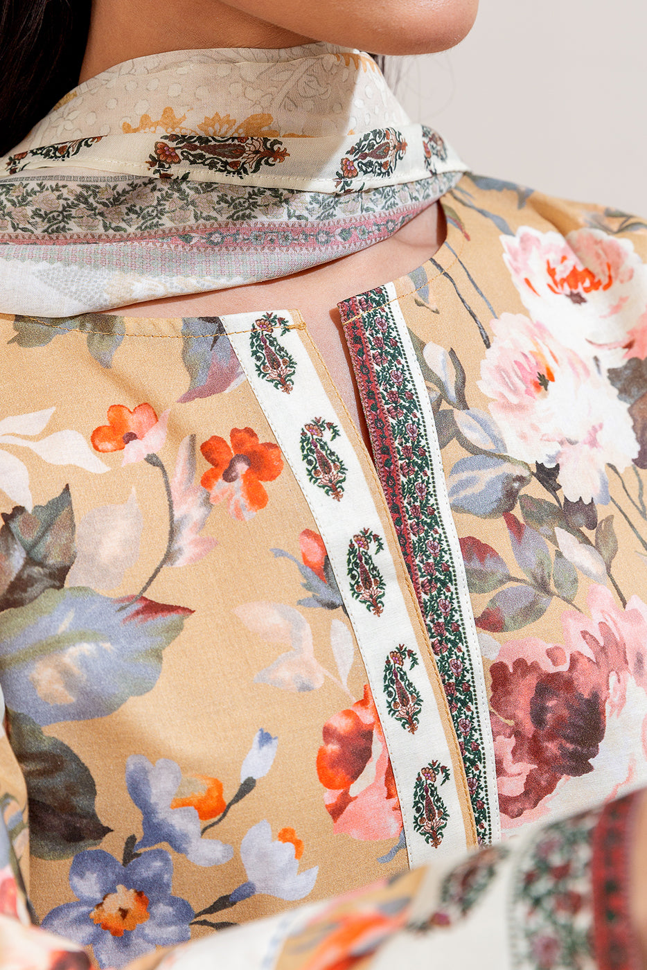 Beech Tree Mor Bagh Lawn`25 MB#7016