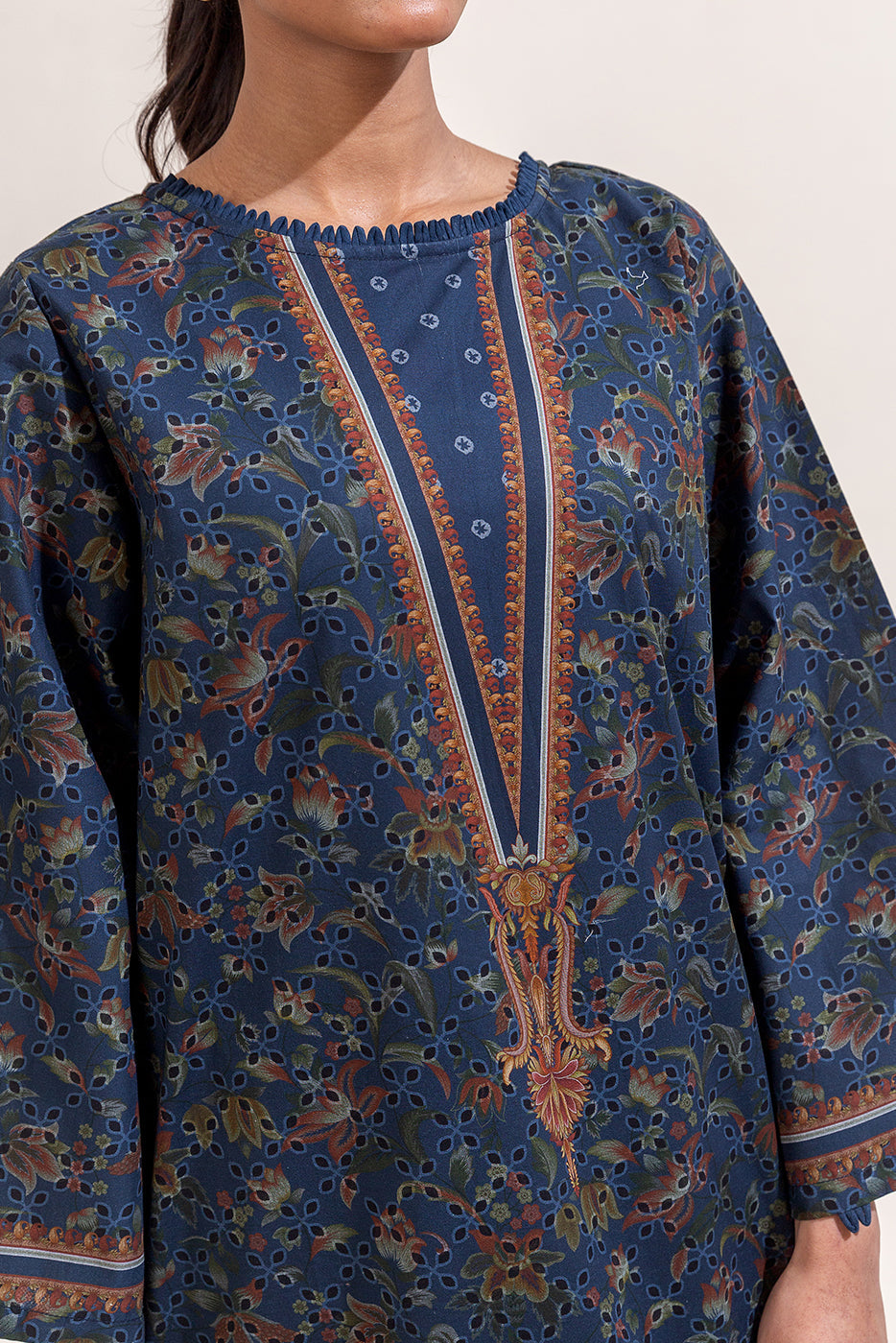 Beech Tree Mor Bagh Lawn`25 MB#7017