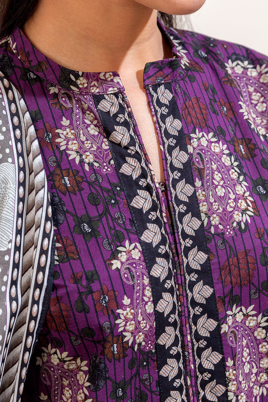 Beech Tree Mor Bagh Lawn`25 MB#7019