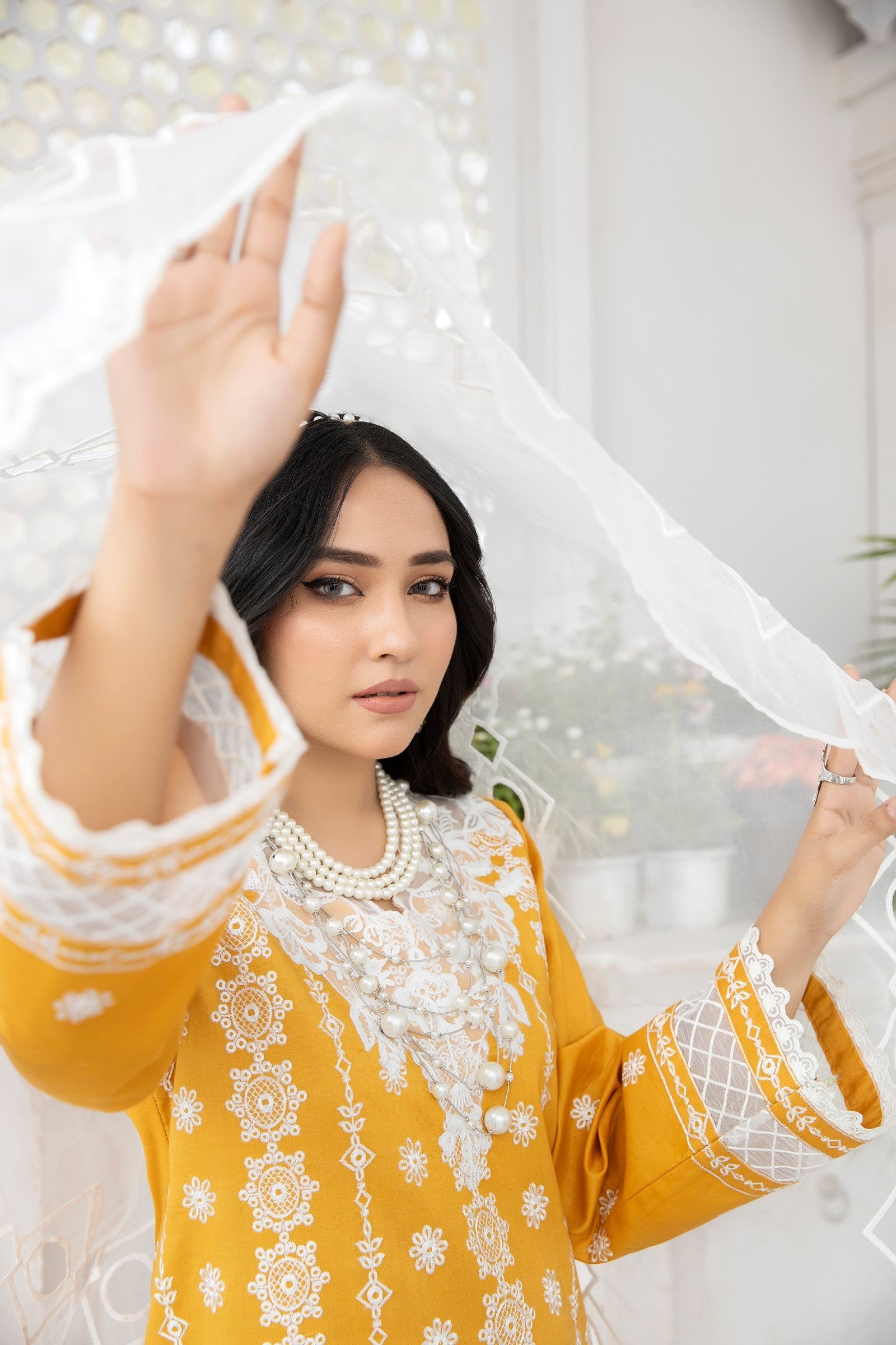 Mohagni Emb Dobby Lawn`23 MGZ#1