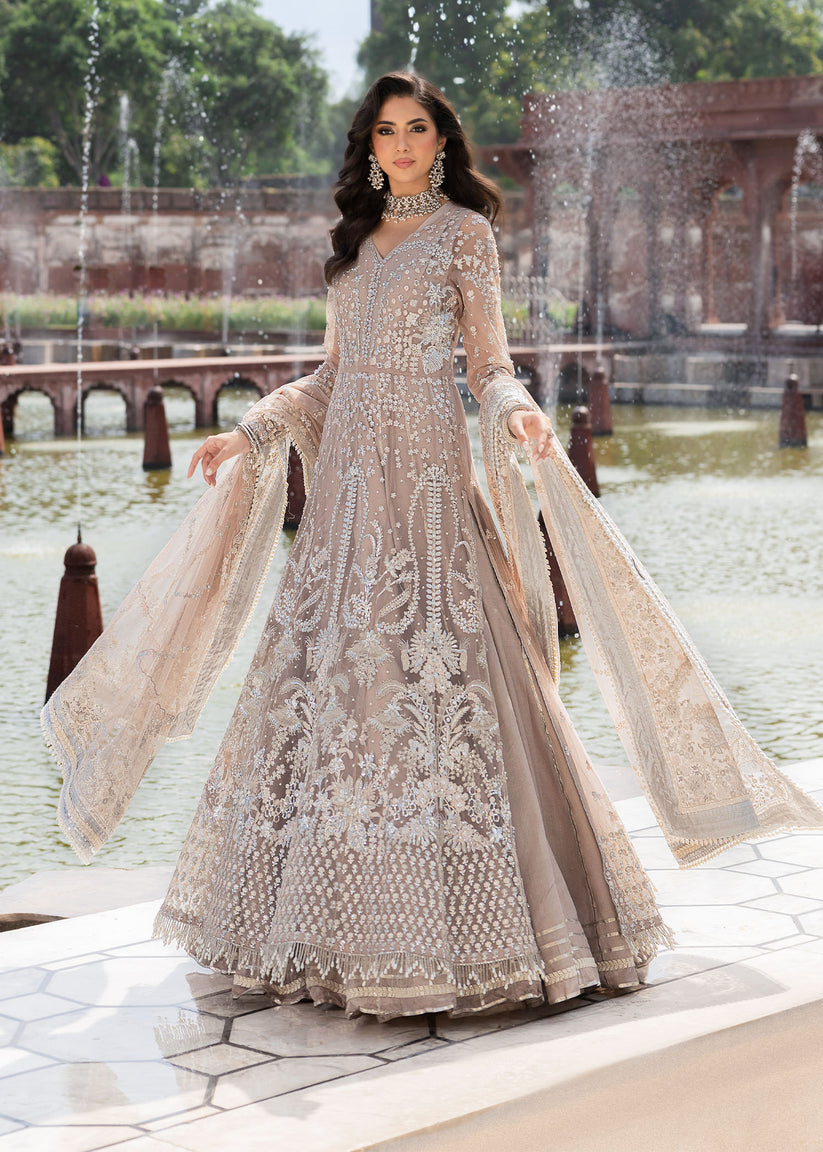 Sardinia Brides Edit'24 D#608 (ROSHAN ARA)