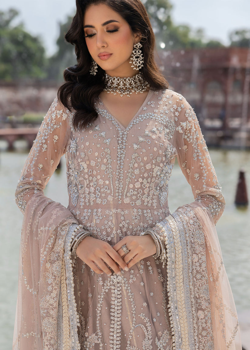 Sardinia Brides Edit'24 D#608 (ROSHAN ARA)