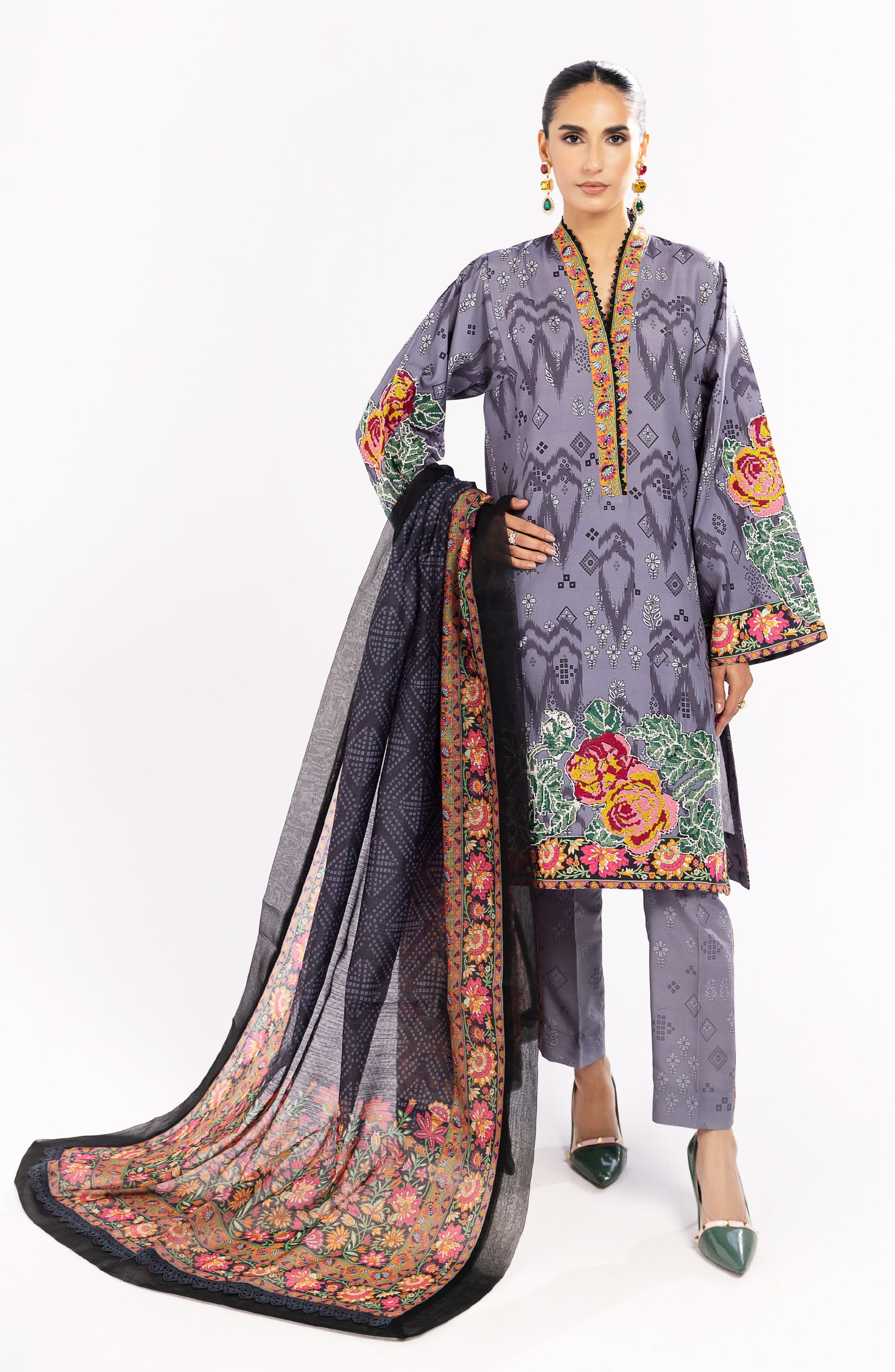 Maryum & Maria Eid Lawn'24 D#594