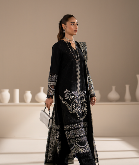 Azzal Aghaaz Lawn'24 (SIYAH)