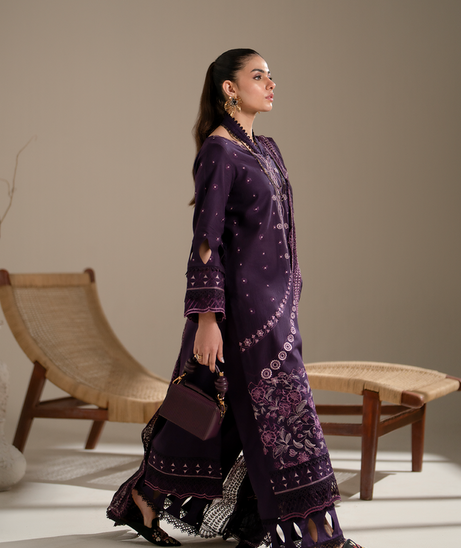 Azzal Aghaaz Lawn'24 (AROMA)