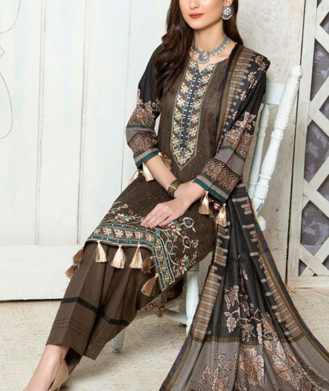 MTF Prestige C/Kari Lawn`22 D#10