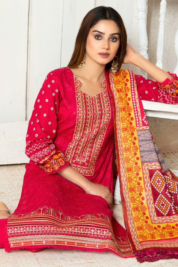 MTF Prestige C/Kari Lawn`22 D#02