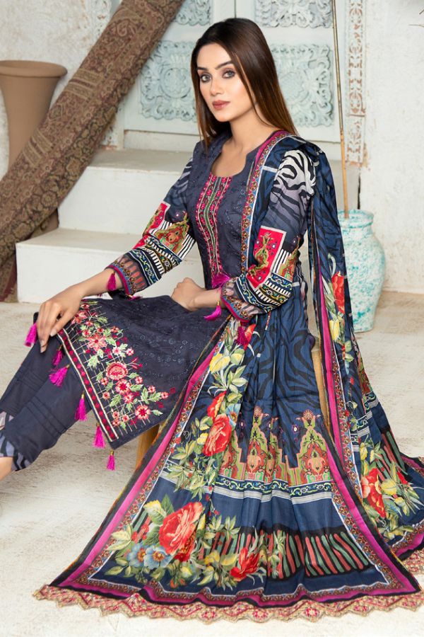 MTF Prestige C/Kari Lawn`22 D#05