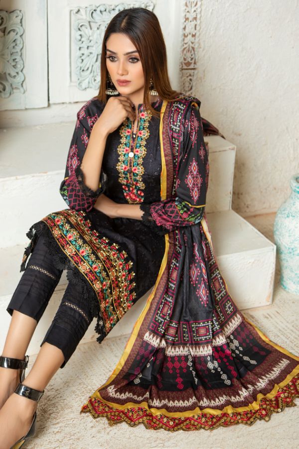 MTF Prestige C/Kari Lawn`22 D#08
