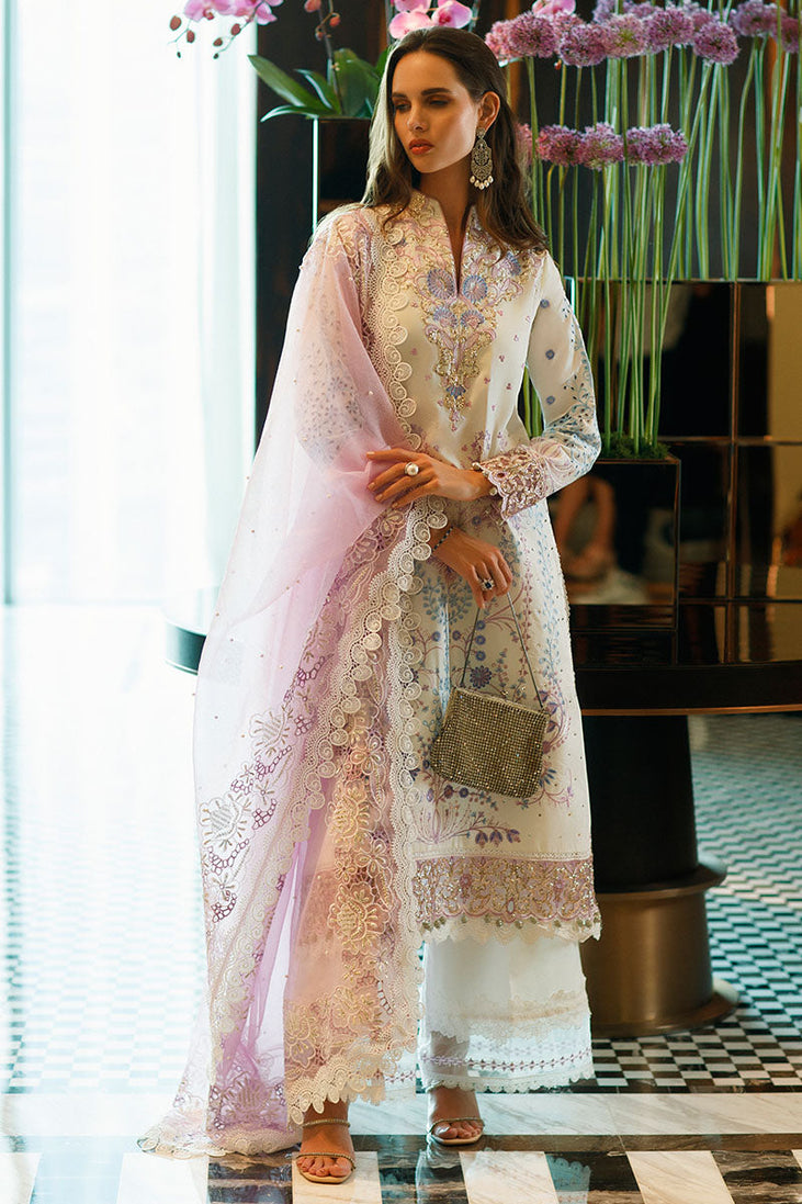 Mushq Astoria Festive Lawn`23 D#05 (FIONA)