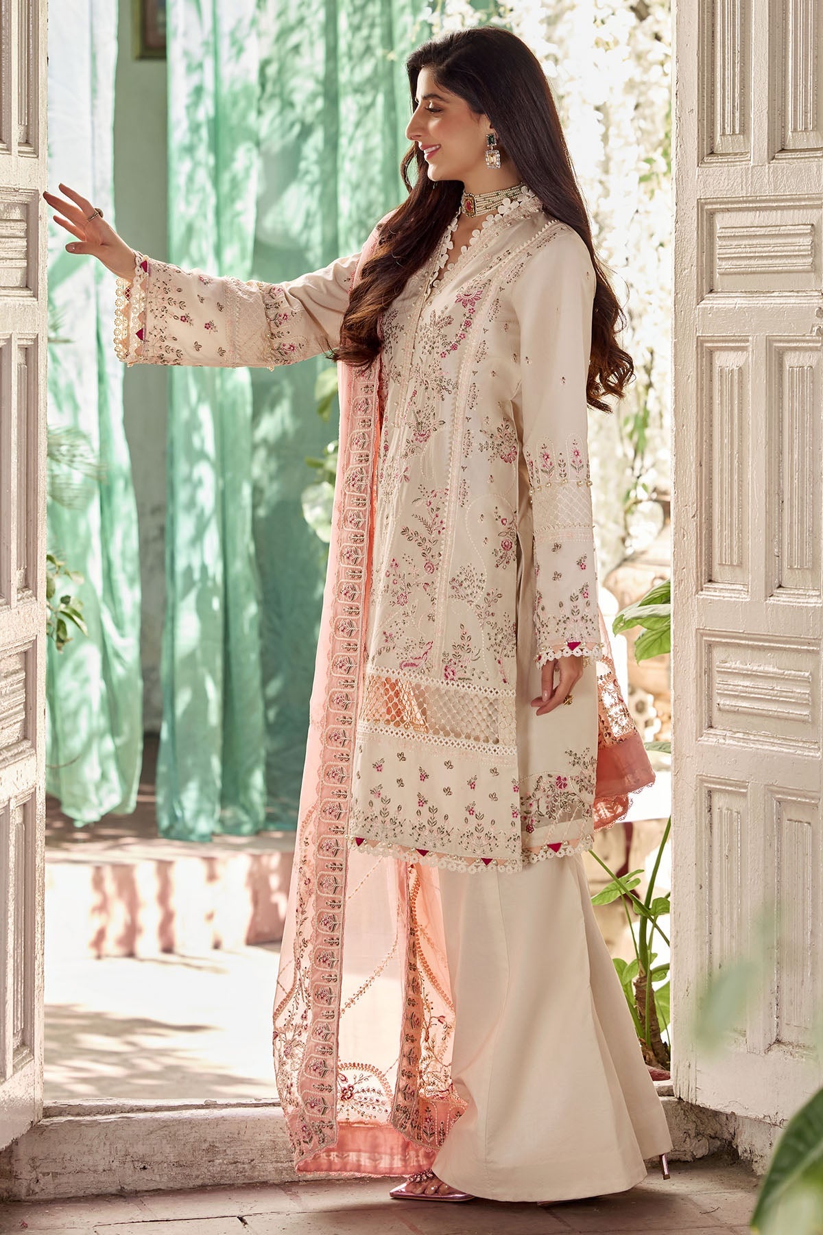 Motifz Premium Emb Lawn`23 D#4043