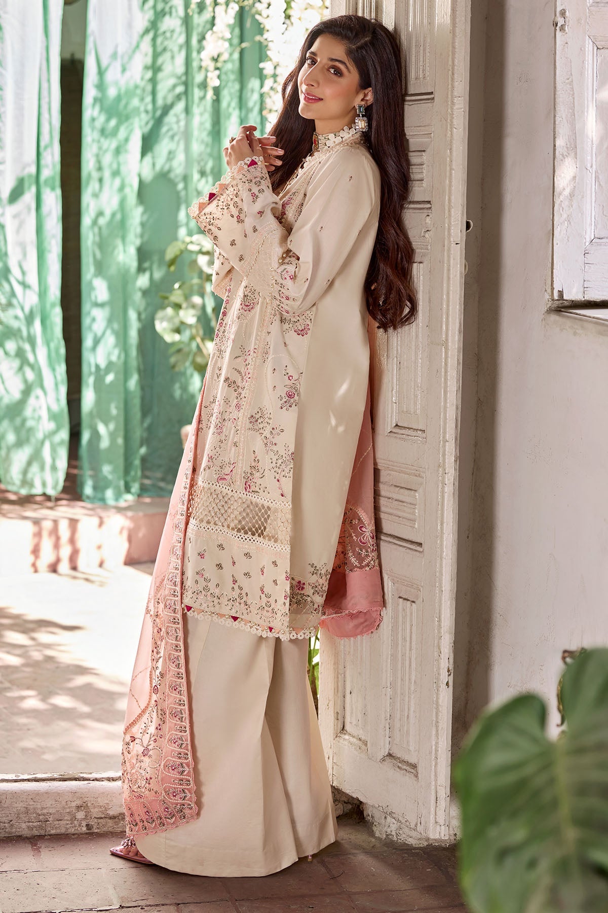 Motifz Premium Emb Lawn`23 D#4043