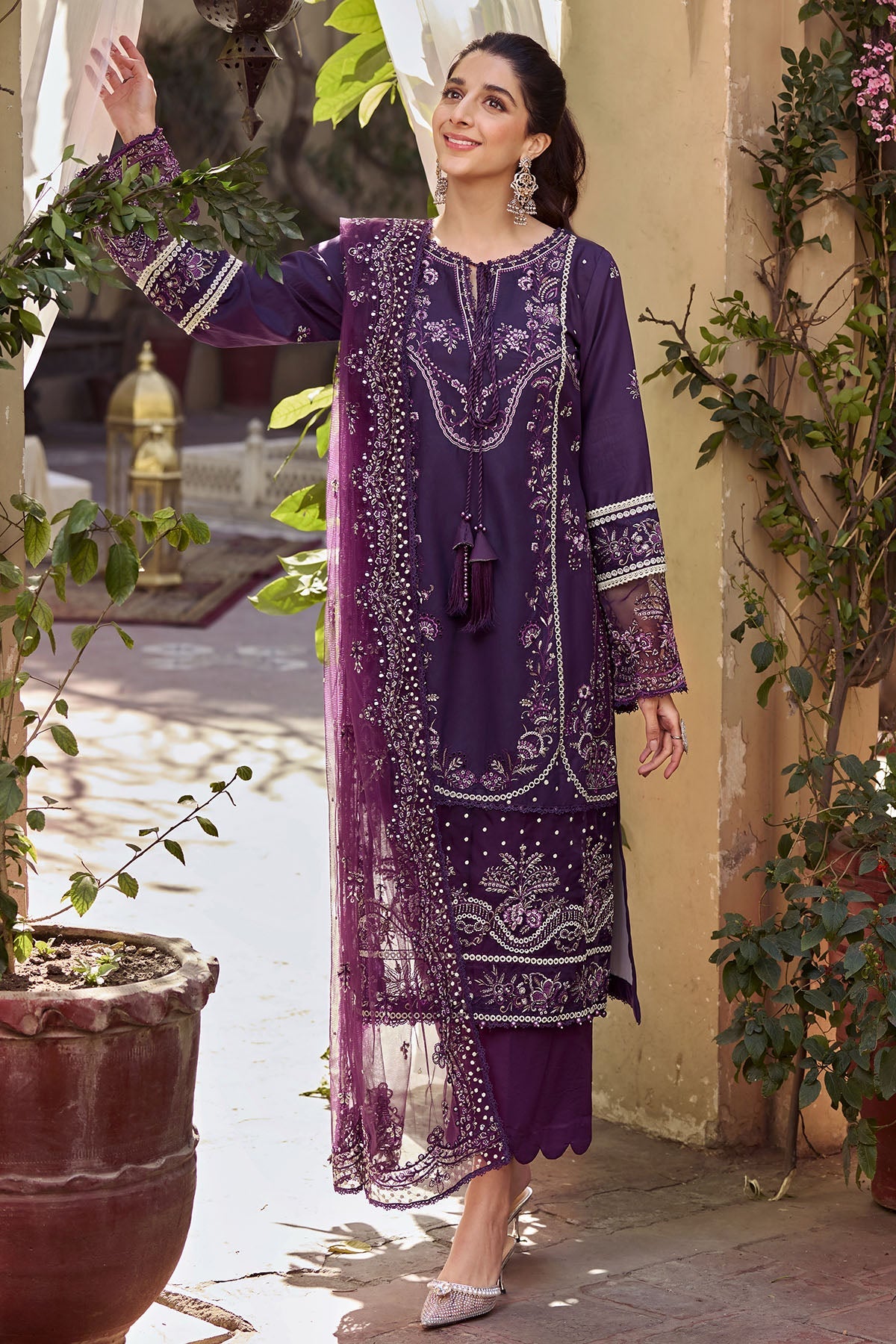 Motifz Premium Emb Lawn`23 D#4044