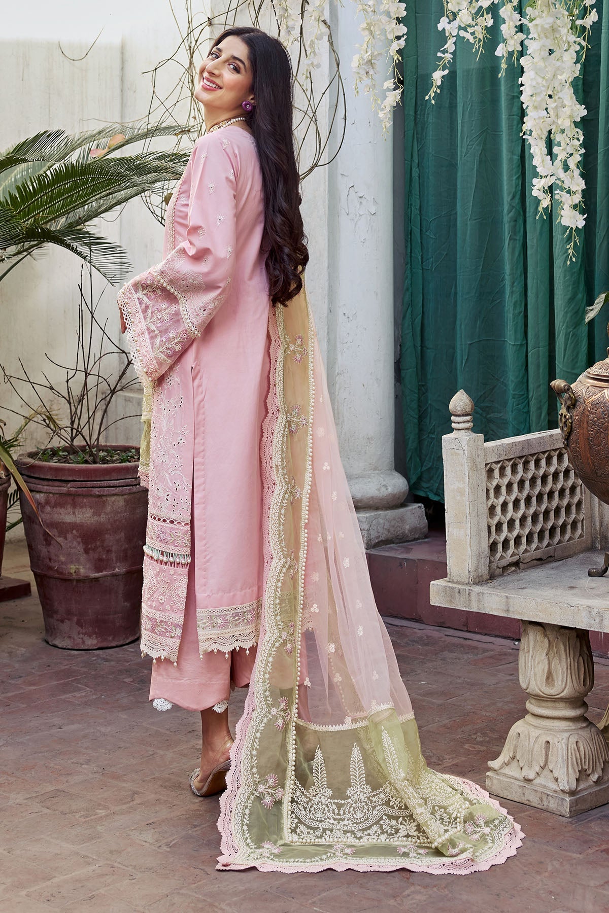 Motifz Premium Emb Lawn`23 D#4045