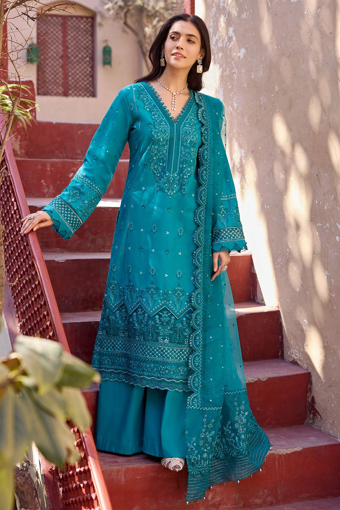 Motifz Premium Emb Lawn`23 D#4049