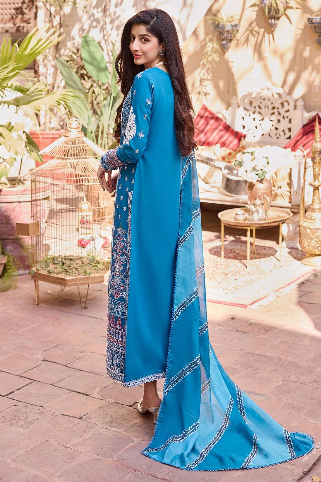 Motifz Premium Emb Lawn`23 D#4050