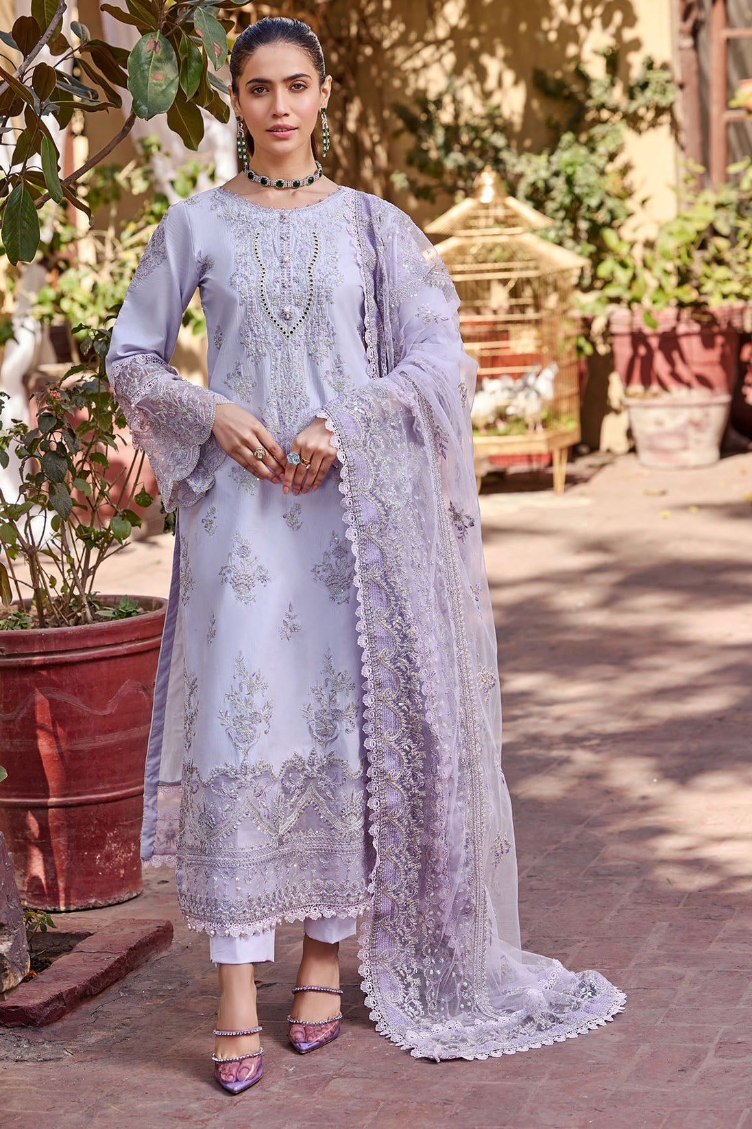 Motifz Premium Emb Lawn`23 D#4051