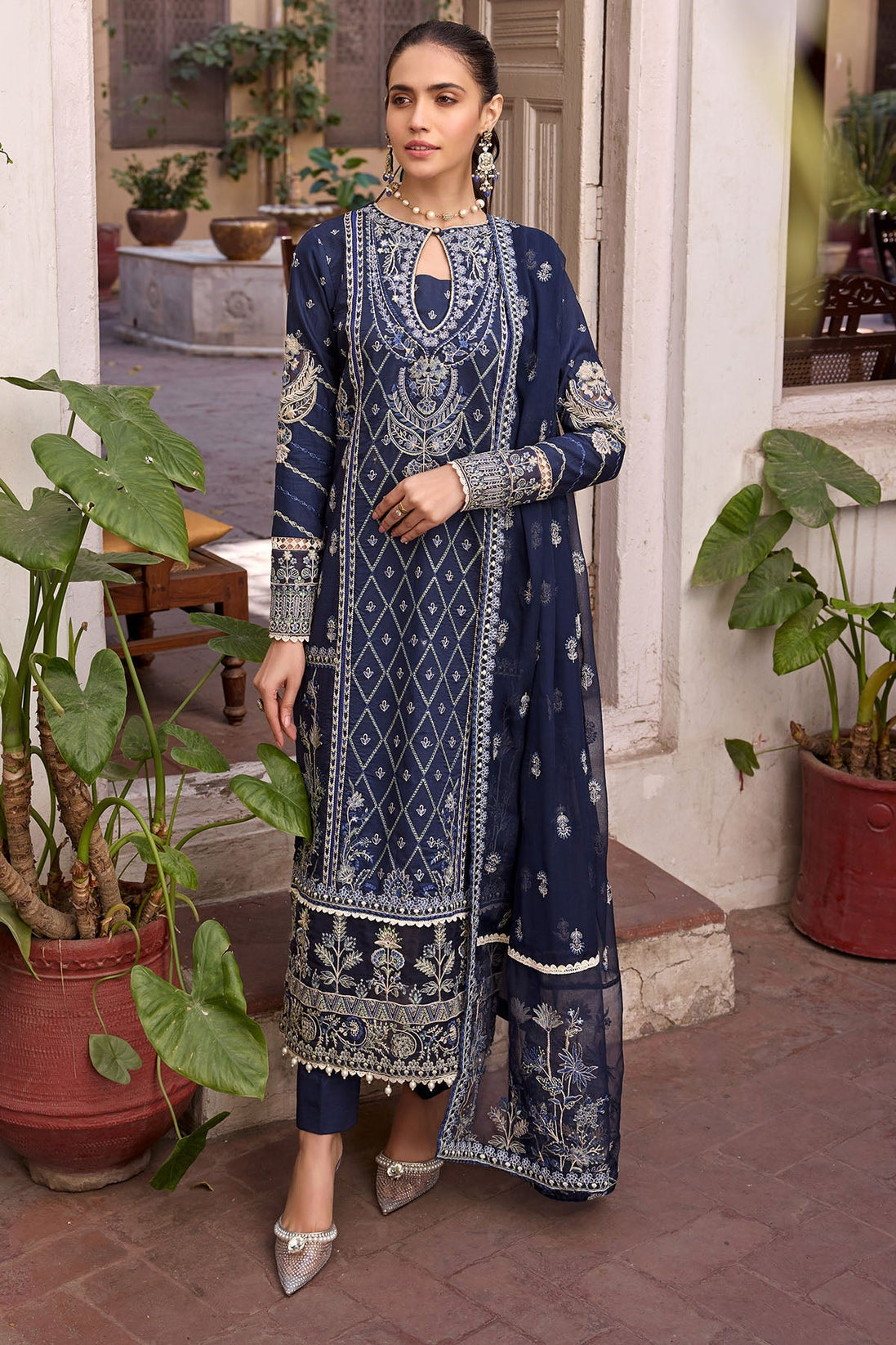 Motifz Premium Emb Lawn`23 D#4054