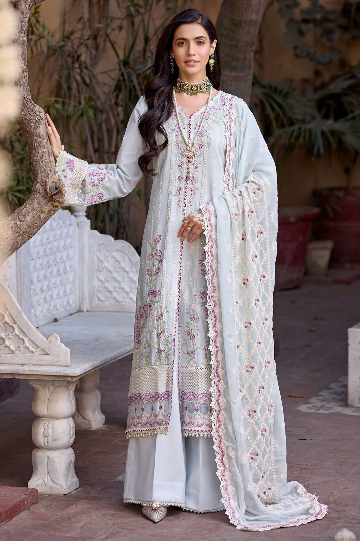 Motifz Premium Emb Lawn`23 D#4056