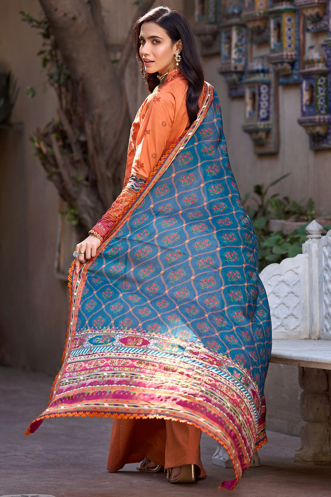 Motifz Premium Emb Lawn`23 D#4058