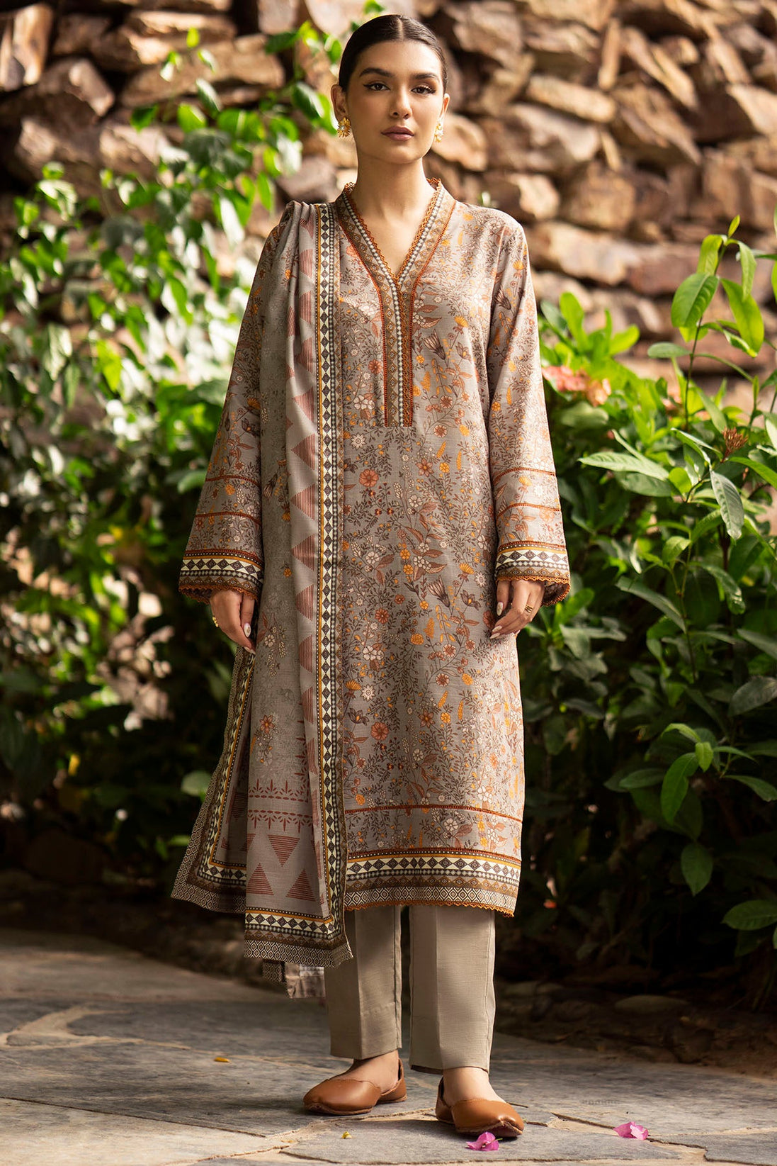 Motifz Digital Print Khaddar`23 D#4365