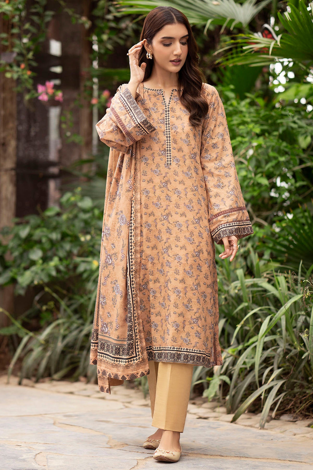 Motifz Digital Print Khaddar`23 D#4370