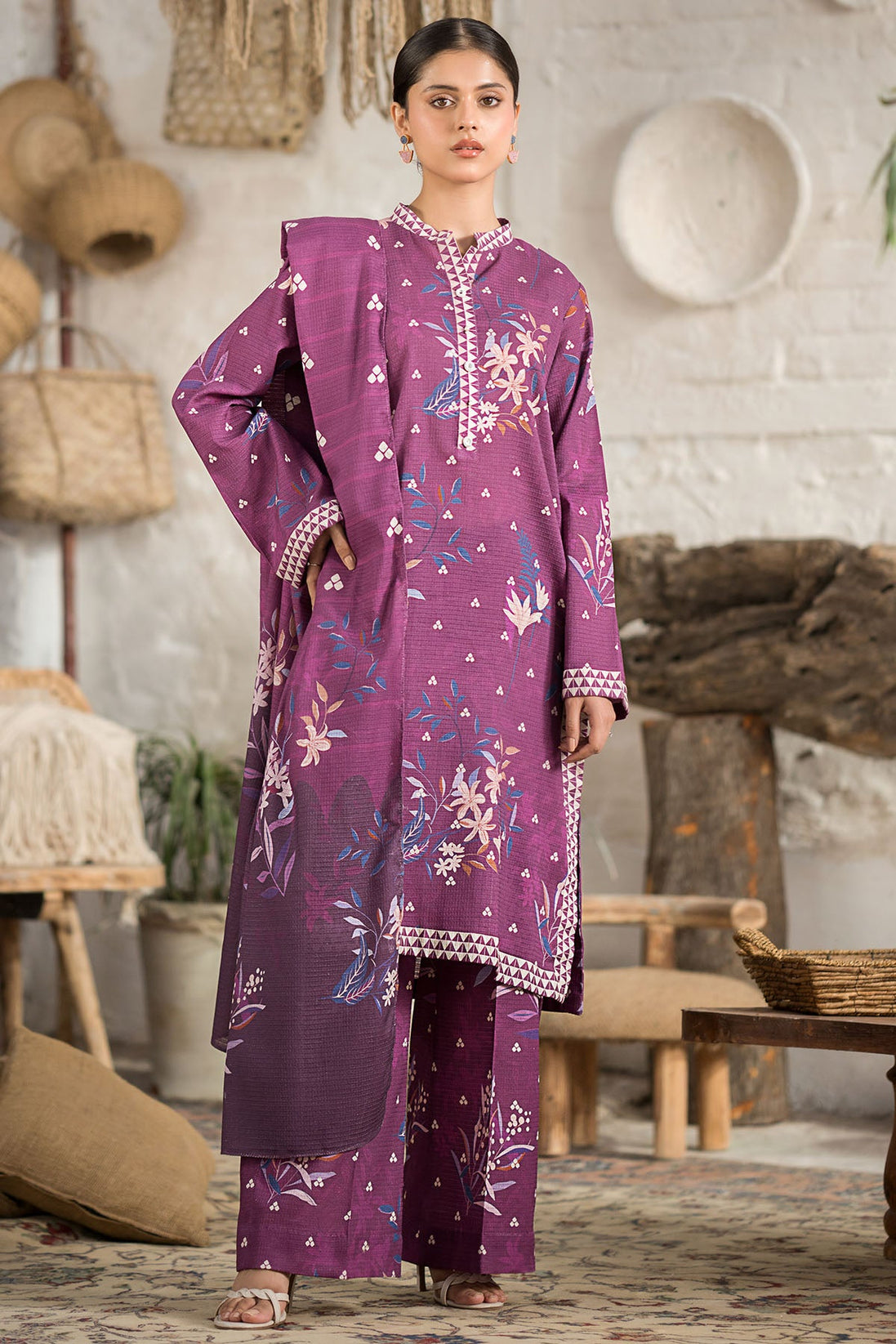 Motifz Rang DP Khaddar`23 D#4412