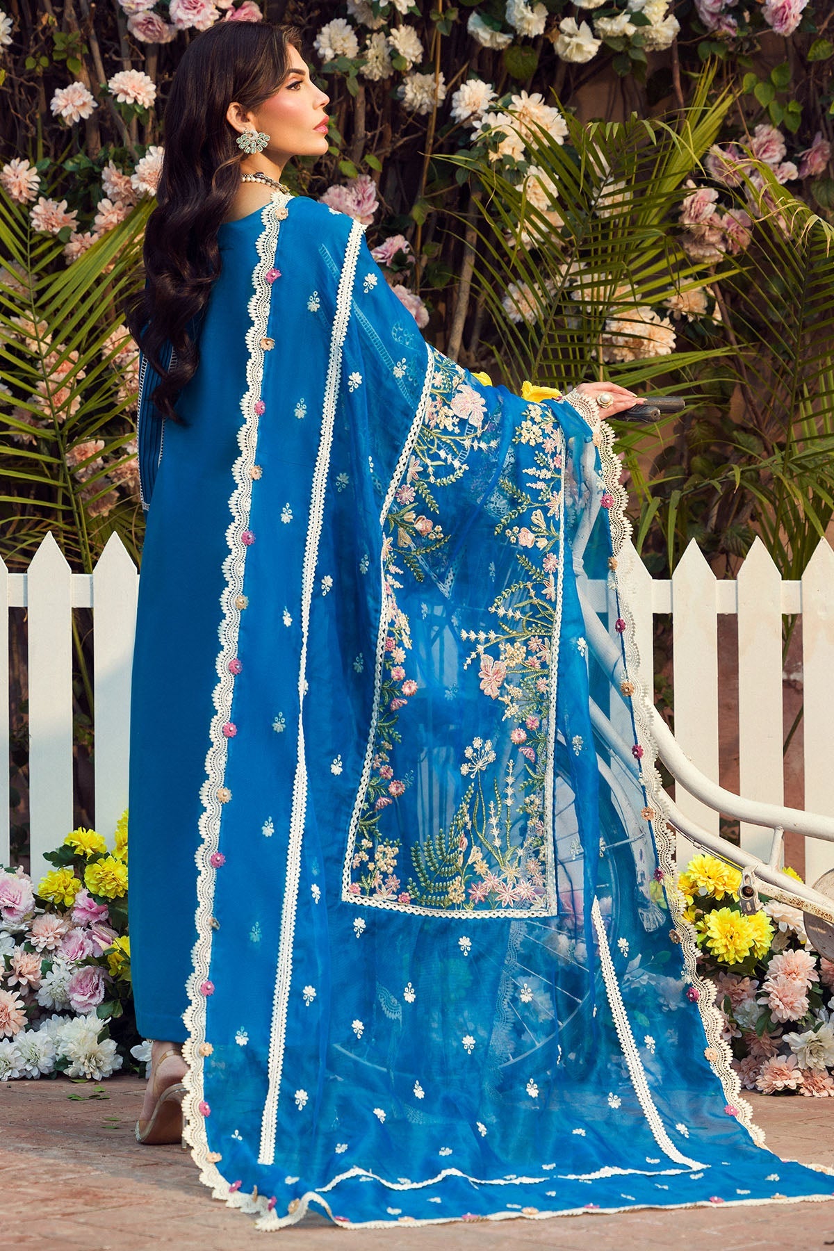 Motifz Premium Luxury Lawn'24 D#4424