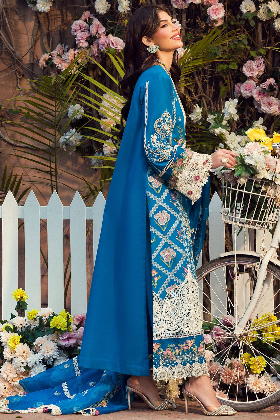 Motifz Premium Luxury Lawn'24 D#4424