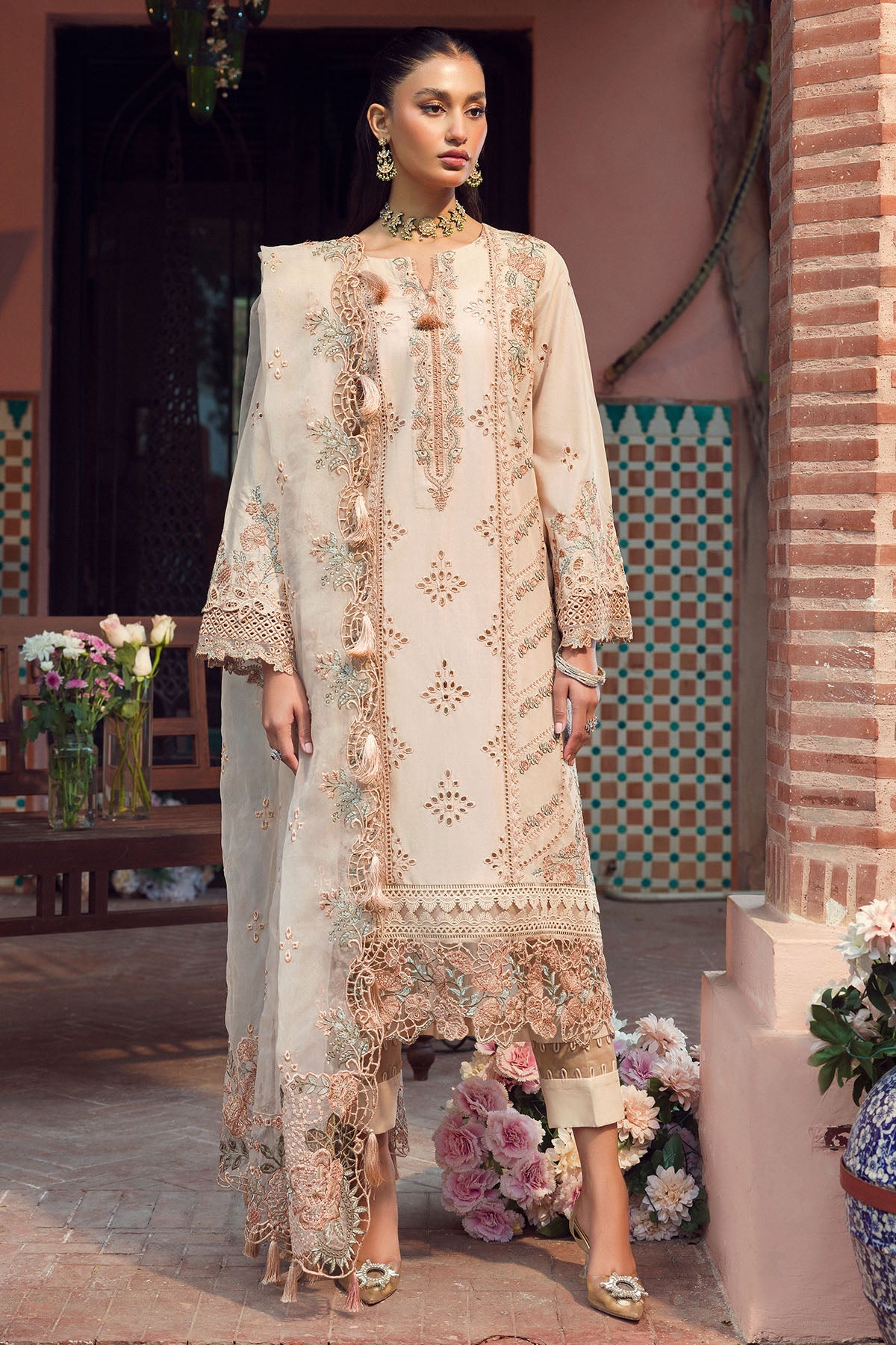 Motifz Premium Luxury Lawn'24 D#4426