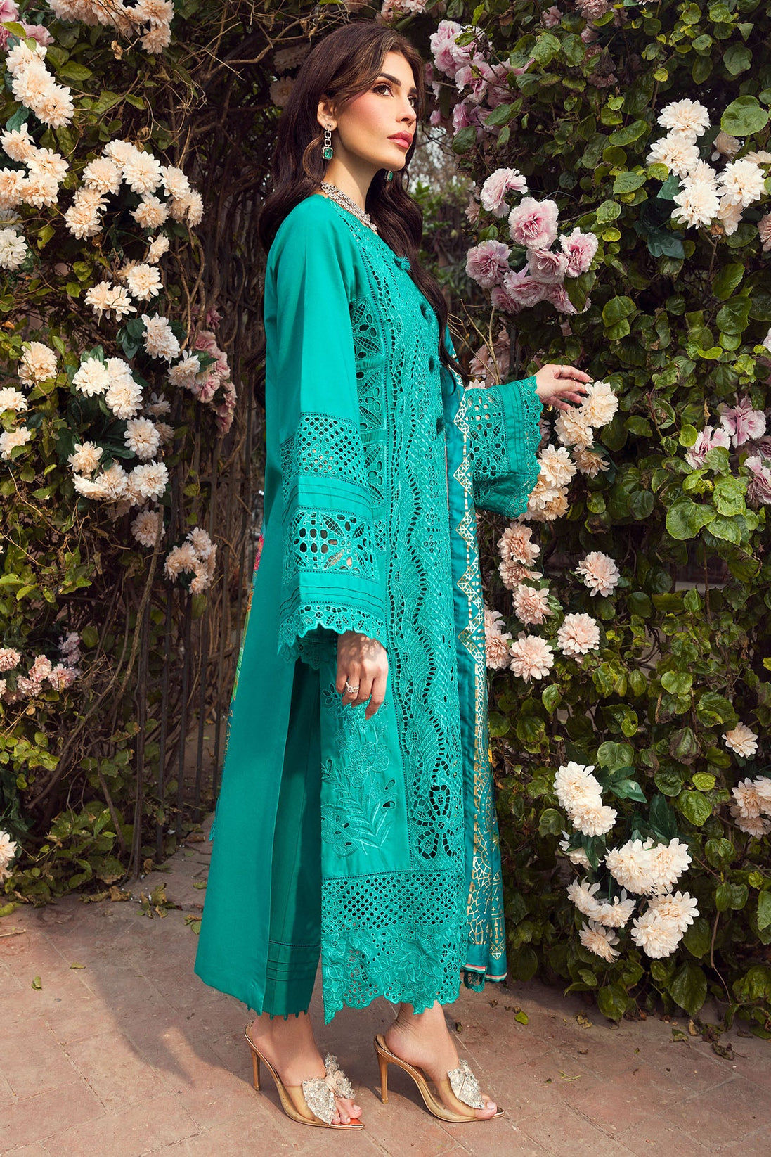 Motifz Premium Luxury Lawn'24 D#4430