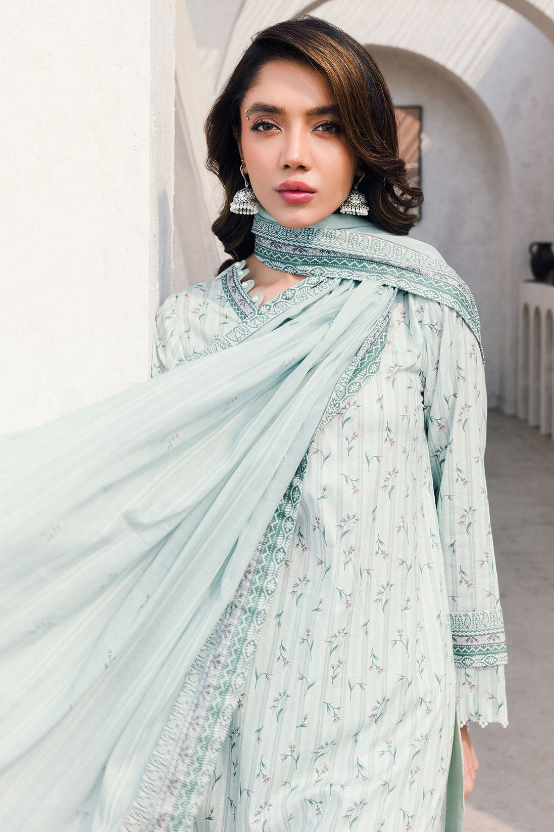 Motifz Rang D/Lawn'24 V#1 D#4541