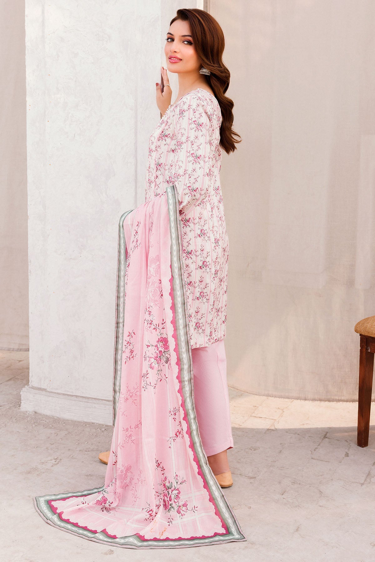 Motifz Rang D/Lawn'24 V#1 D#4544